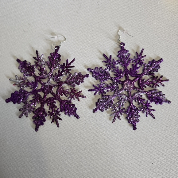 HANDCRAFTED Snowflake Pierced Earrings ARTISAN HANDMADE Holiday Jewelry 4 inches - Picture 4 of 17